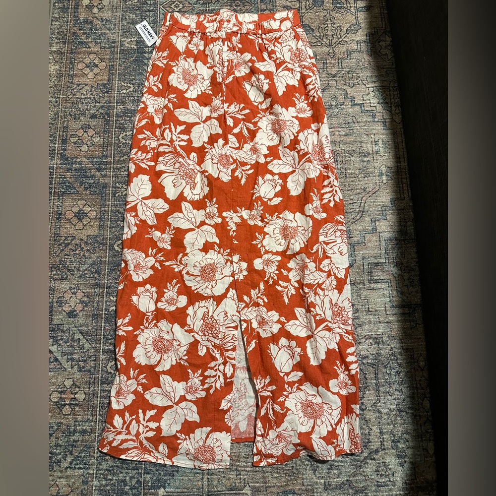 Old Navy | floral linen skirt - Picture 2 of 4